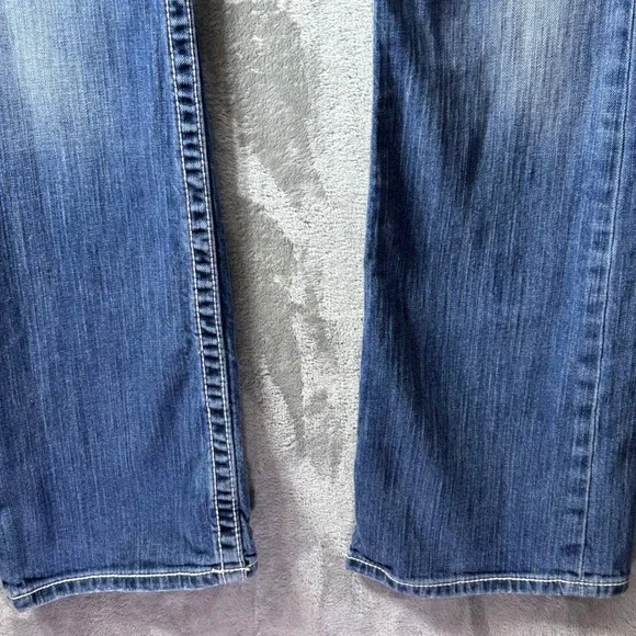 BKE Payton Bootcut Jeans Women 32x33.5 Medium Wash Distressed Thick Stitch Denim - Picture 4 of 16